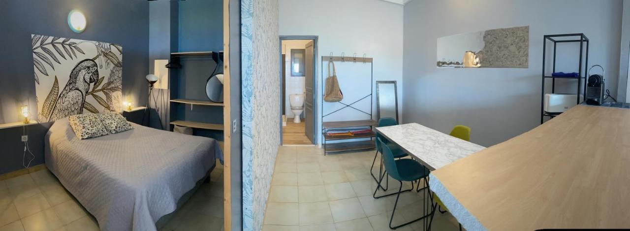 Appartements vue mer Saint-Florent  Extérieur photo